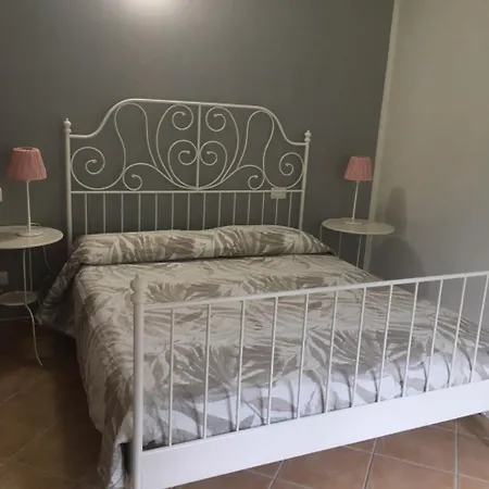 Villaggio Fiorito Casale Apartment
