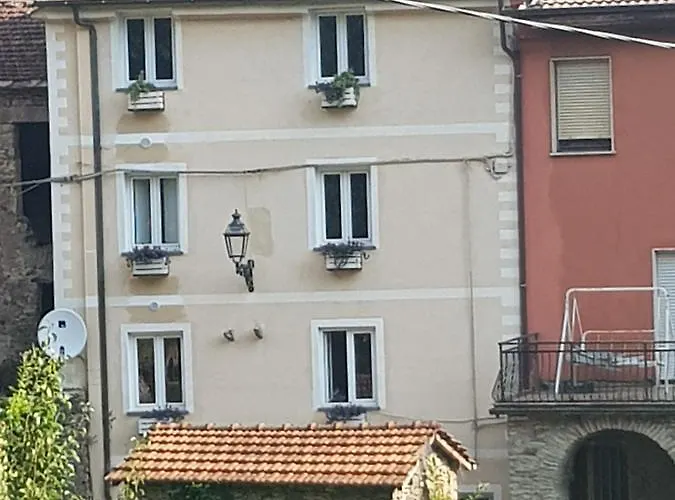 Villaggio Fiorito Casale * Pignone